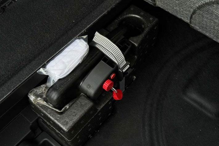 Sort Audi e-tron fra 2021