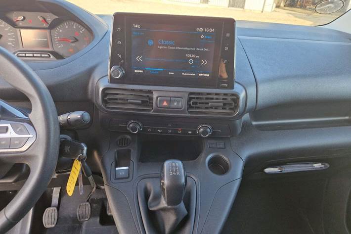 undefined Peugeot Partner fra 2020