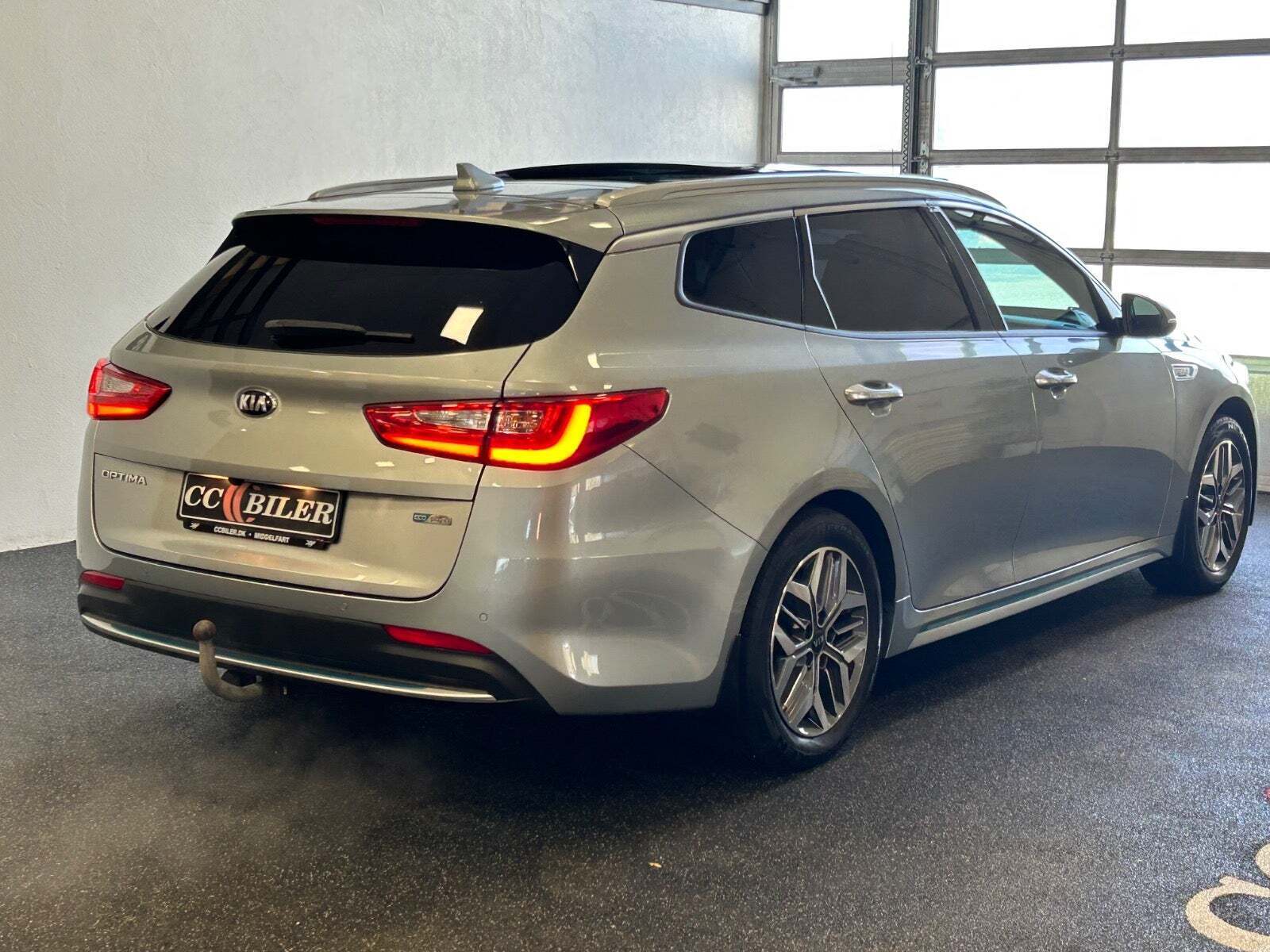 Sølv Kia Optima fra 2020