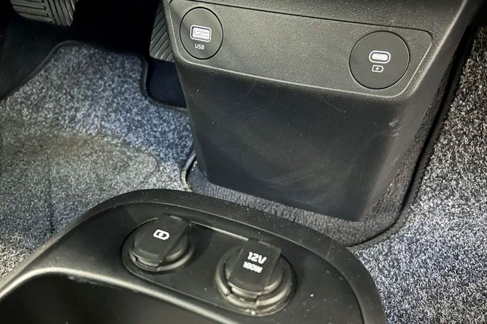 Blå Kia EV6 fra 2022