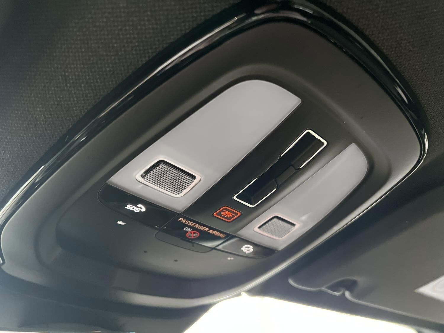 Sort Volvo XC40 fra 2022