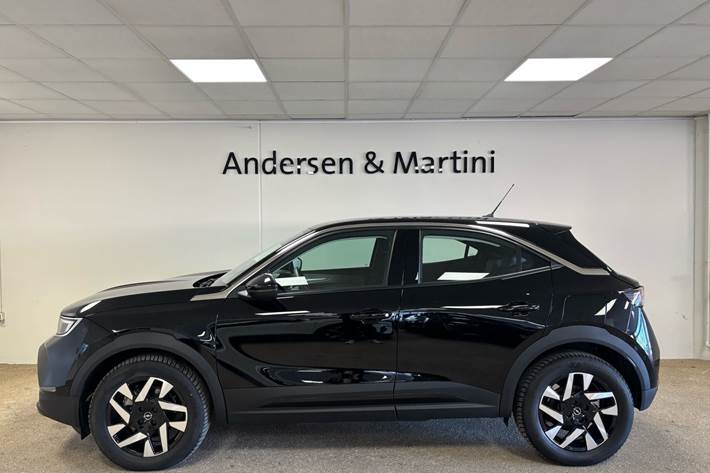 Sort Opel Mokka-e fra 2023