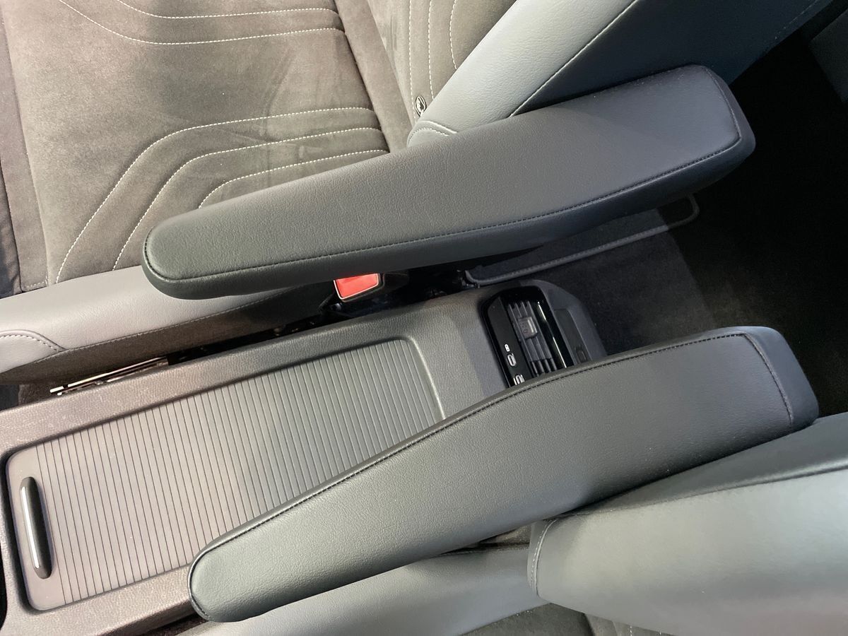 Sølv VW ID.4 fra 2025