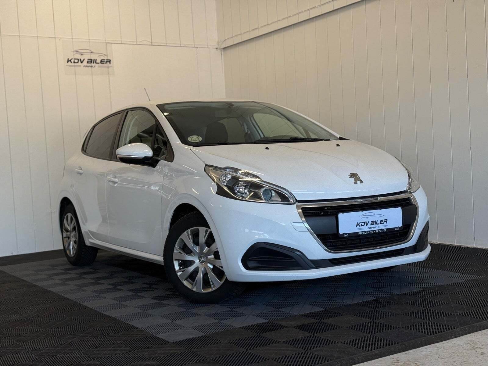 Peugeot 208 1,5 BlueHDi 100 Envy