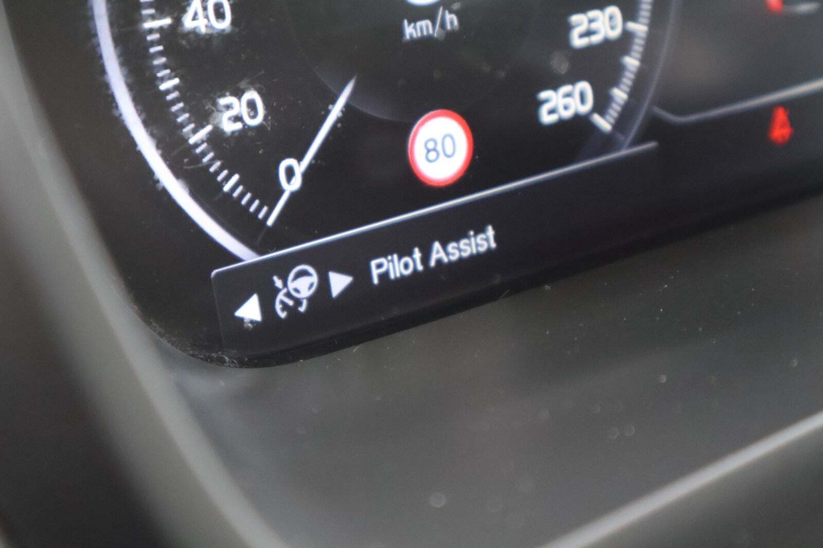Sort Volvo XC90 fra 2017