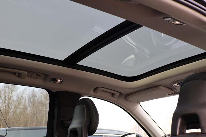Sort Volvo XC90 fra 2017