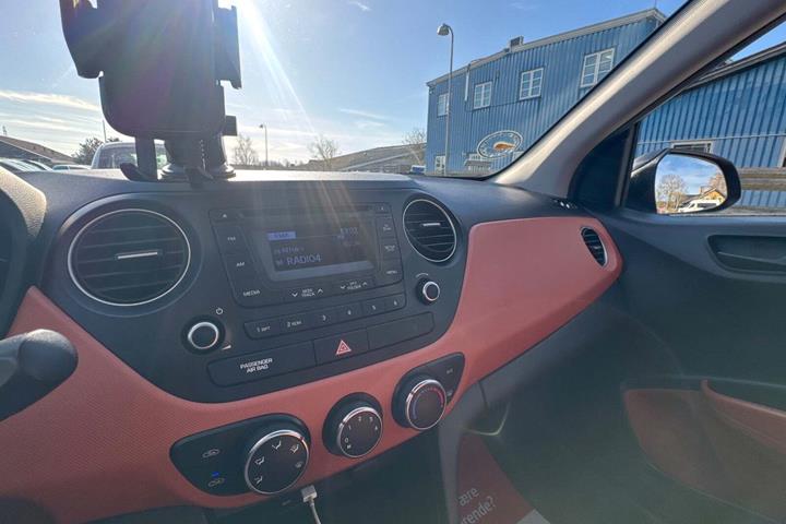 undefined Hyundai i10 fra 2015