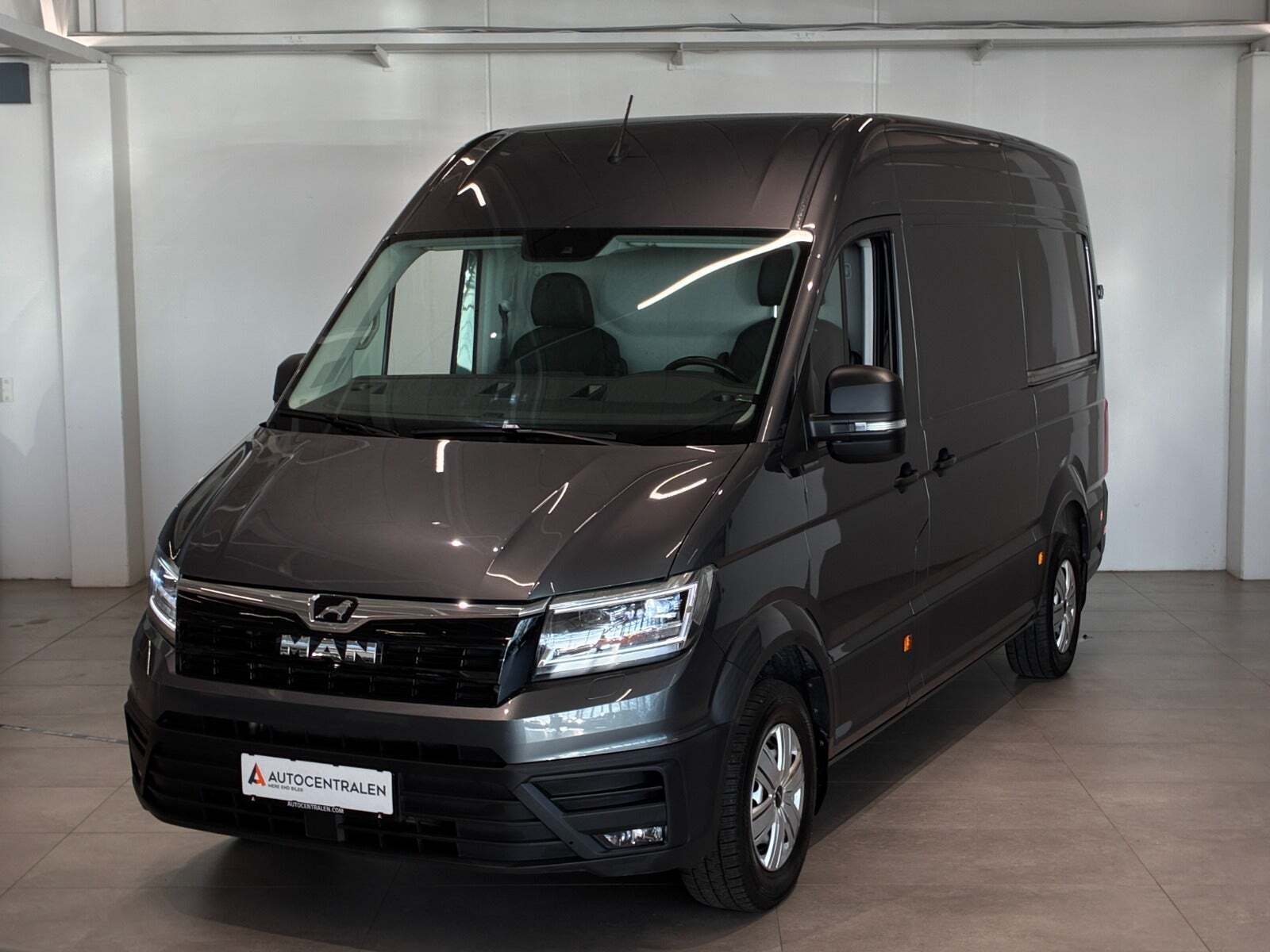 MAN TGE 2,0 3.180 Kassevogn L3H3 aut. FWD