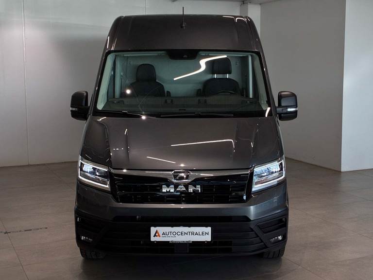 MAN TGE 2,0 3.180 Kassevogn L3H3 aut. FWD