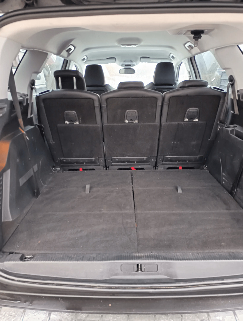 Hvid Peugeot 5008 fra 2019