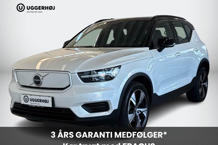 Hvid Volvo XC40 fra 2022 set udefra