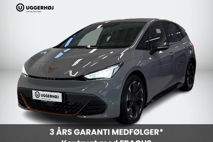 Grå Cupra Born fra 2023 set udefra