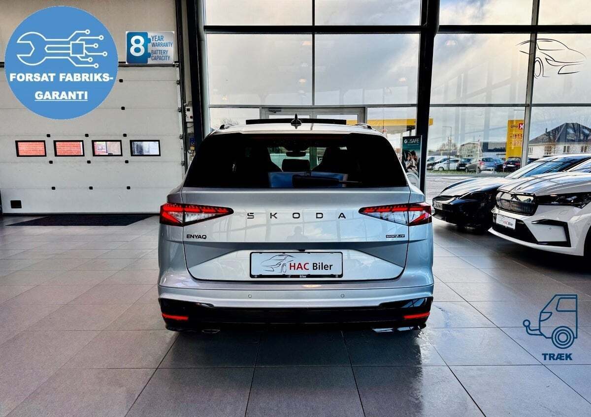 Sølv Skoda Enyaq fra 2026