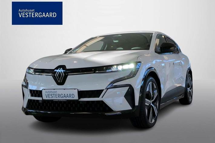 Beige Renault Megane E-Tech fra 2024 set udefra