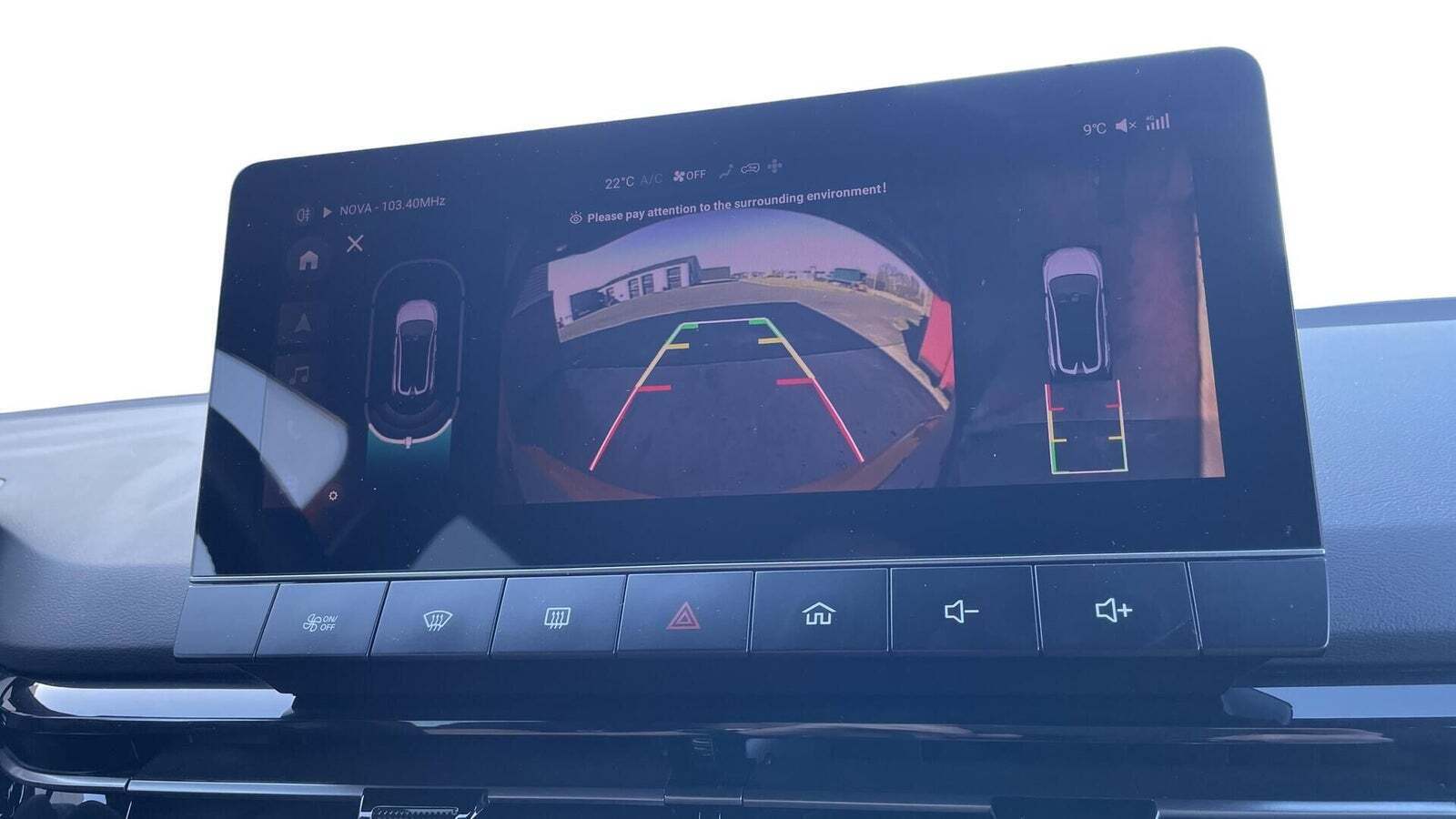 Orange MG 4 fra 2023