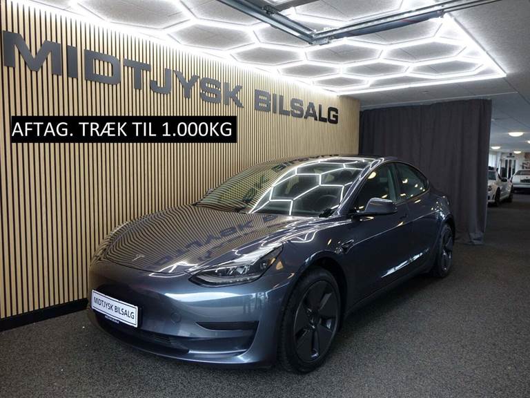 Tesla Model 3 Long Range AWD