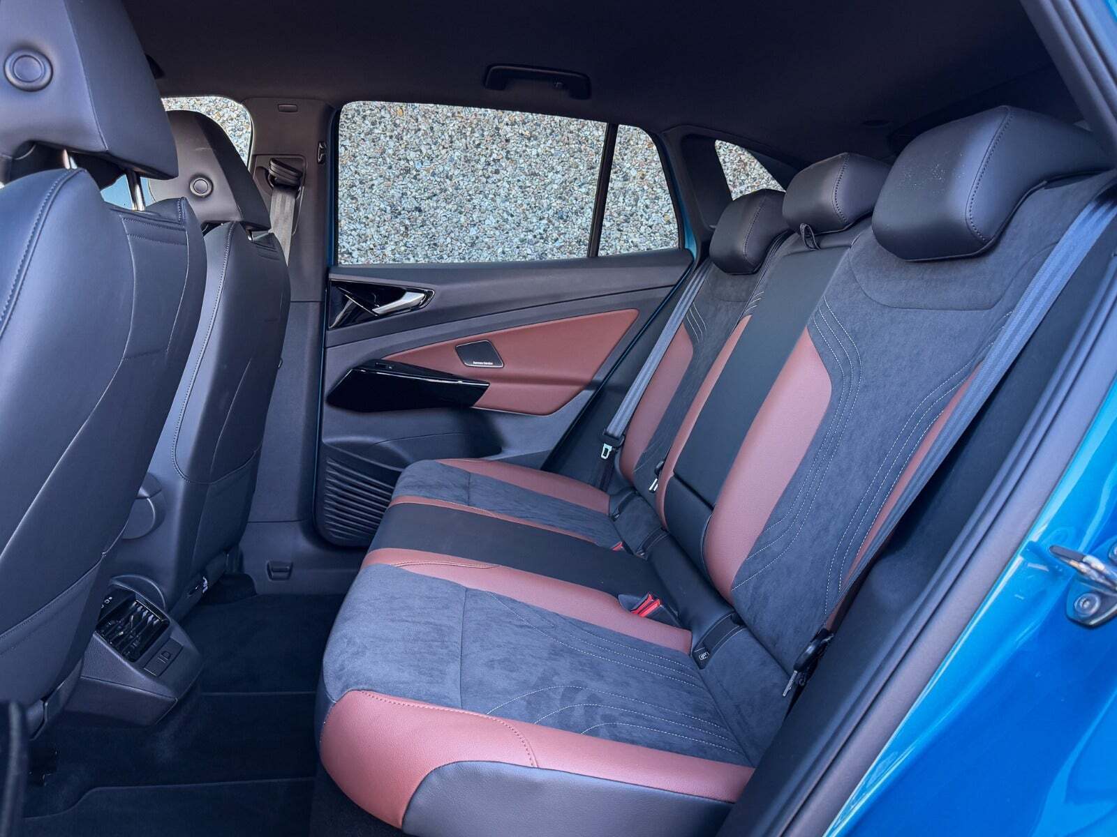 Blå VW ID.4 fra 2025