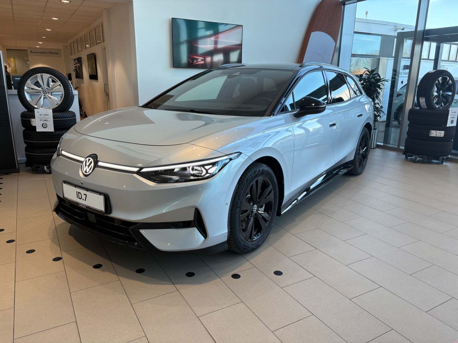 VW ID.7 86 Style S Tourer