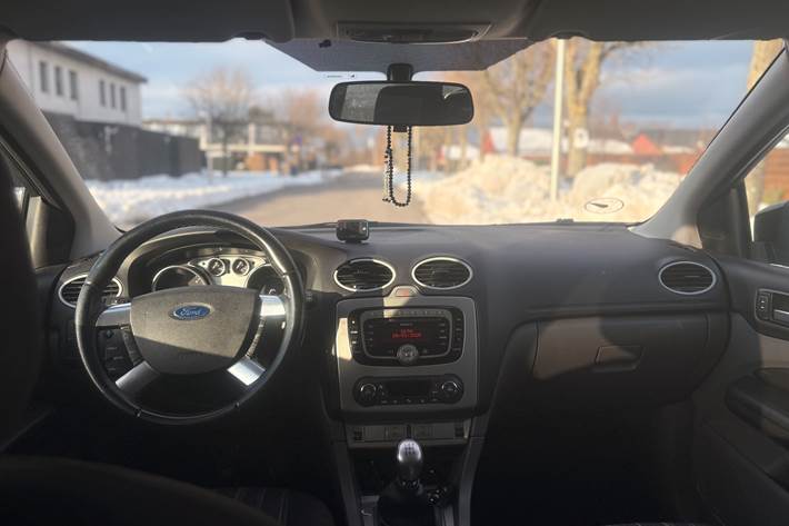 Sort Ford Focus fra 2011