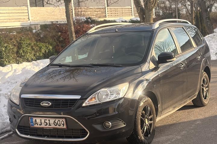 Sort Ford Focus fra 2011