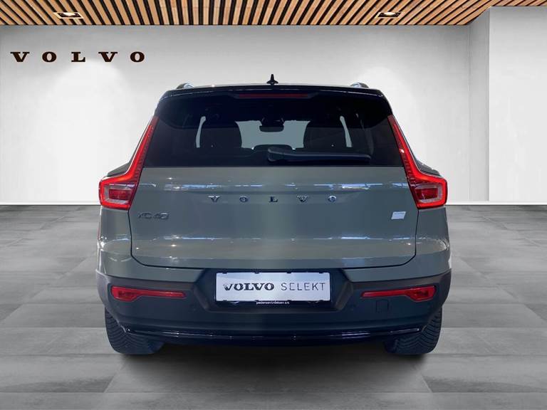 Volvo XC40 Recharge Extended Range Ultimate 252HK 5d Aut.