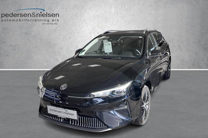 Sort MG MG5 Electric fra 2023 set udefra