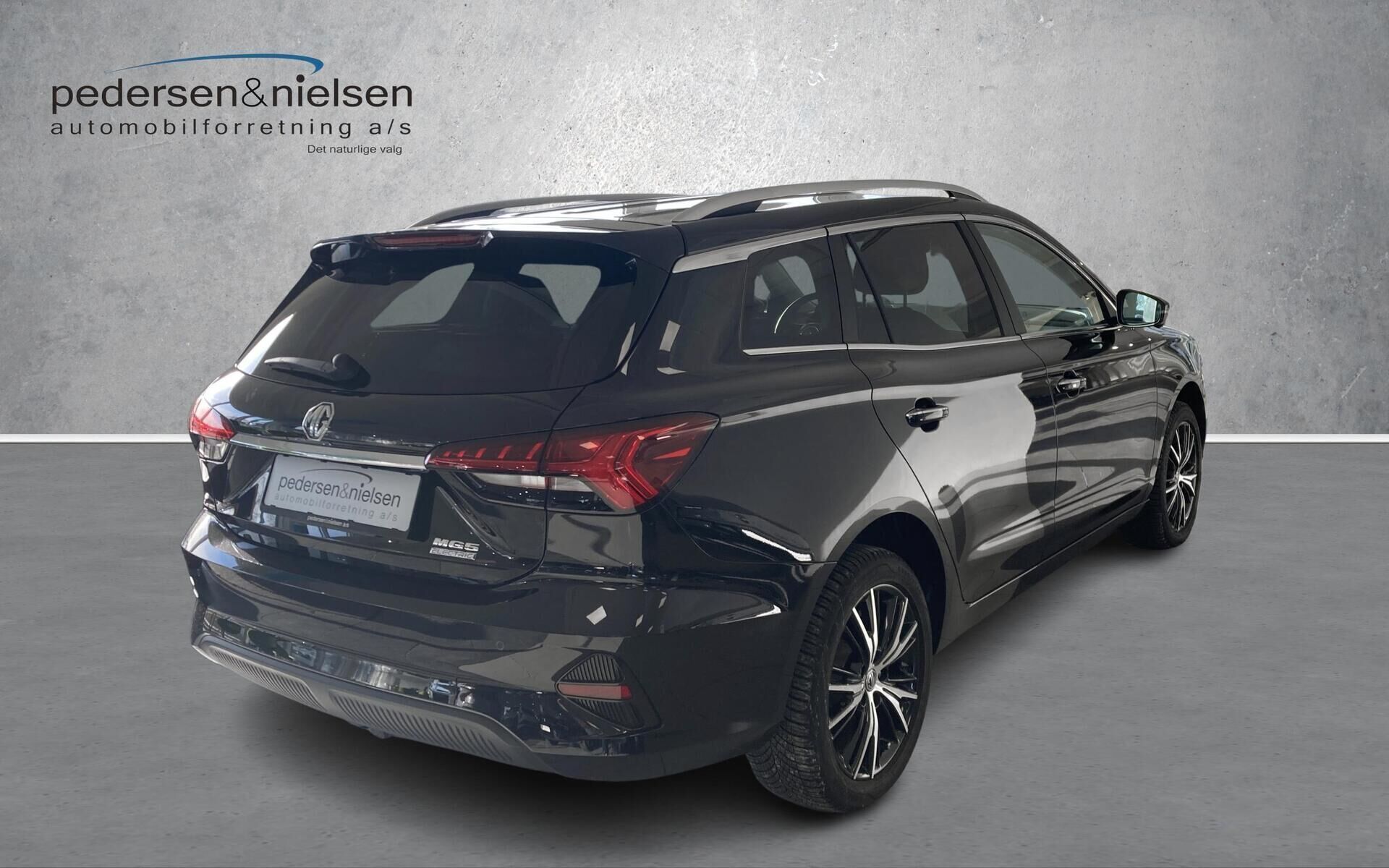 MG MG5 Electric EL Luxury 156HK Stc Aut.