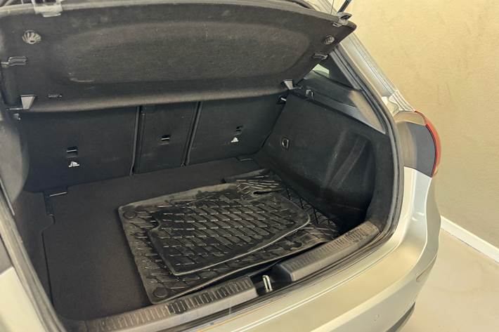 Sølv Mercedes A200 fra 2019