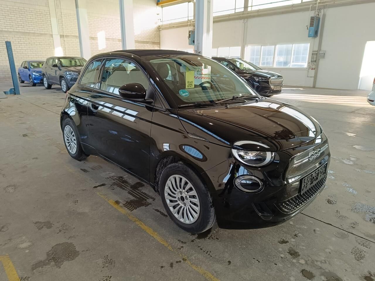 Sort Fiat 500e fra 2023