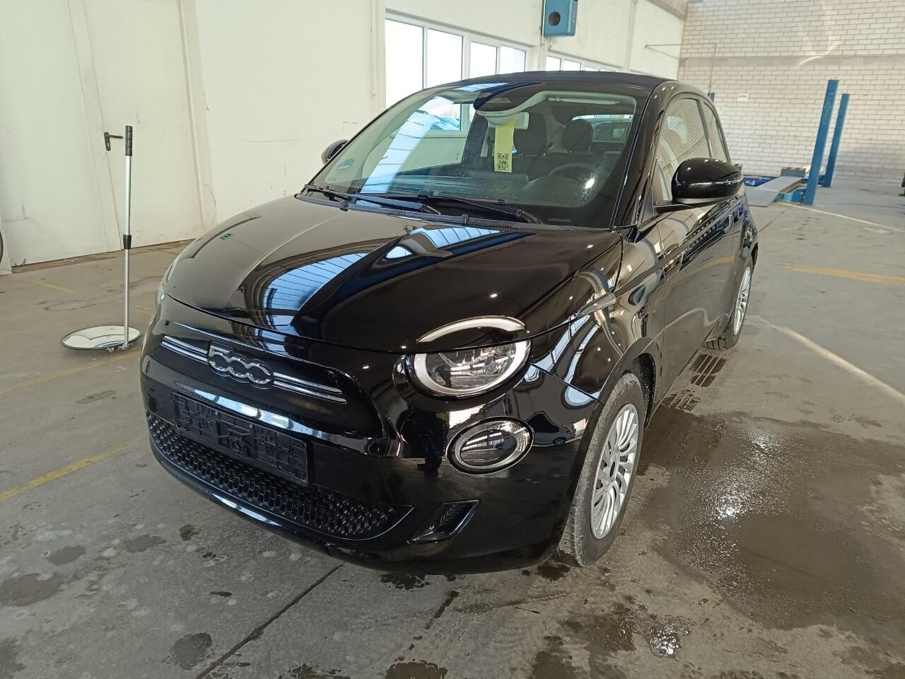 Sort Fiat 500e fra 2023