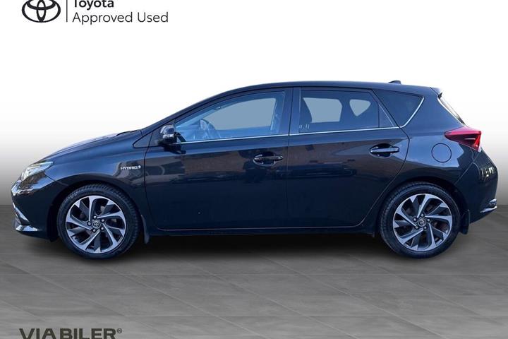 Sort Toyota Auris fra 2016