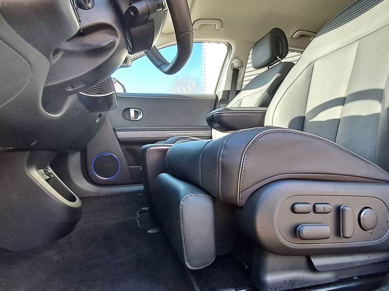 Hyundai Ioniq 5 Electric 72,6 kWh Ultimate 4WD 306HK 5d Aut.