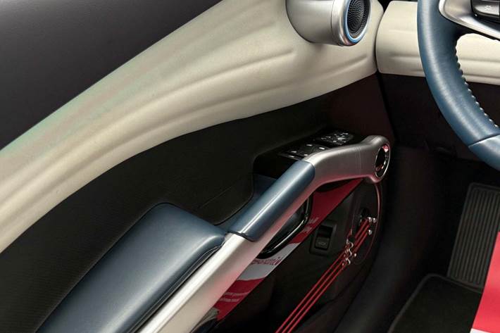 Sølv BYD Atto 3 fra 2024