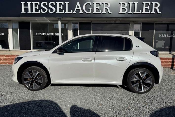 Hvid Peugeot e-208 fra 2021