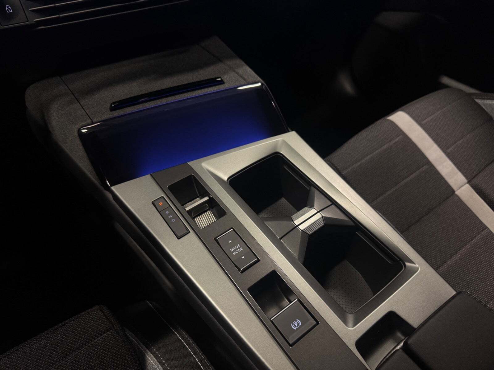 Sort Opel Grandland-e fra 2025