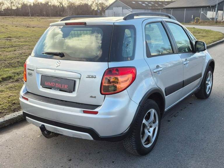 Suzuki SX4 1,6 CombiBack GLX 4WD