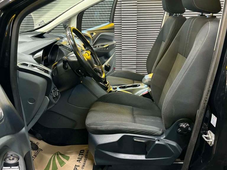 Ford Grand C-Max 1,0 SCTi 125 Edition 7prs