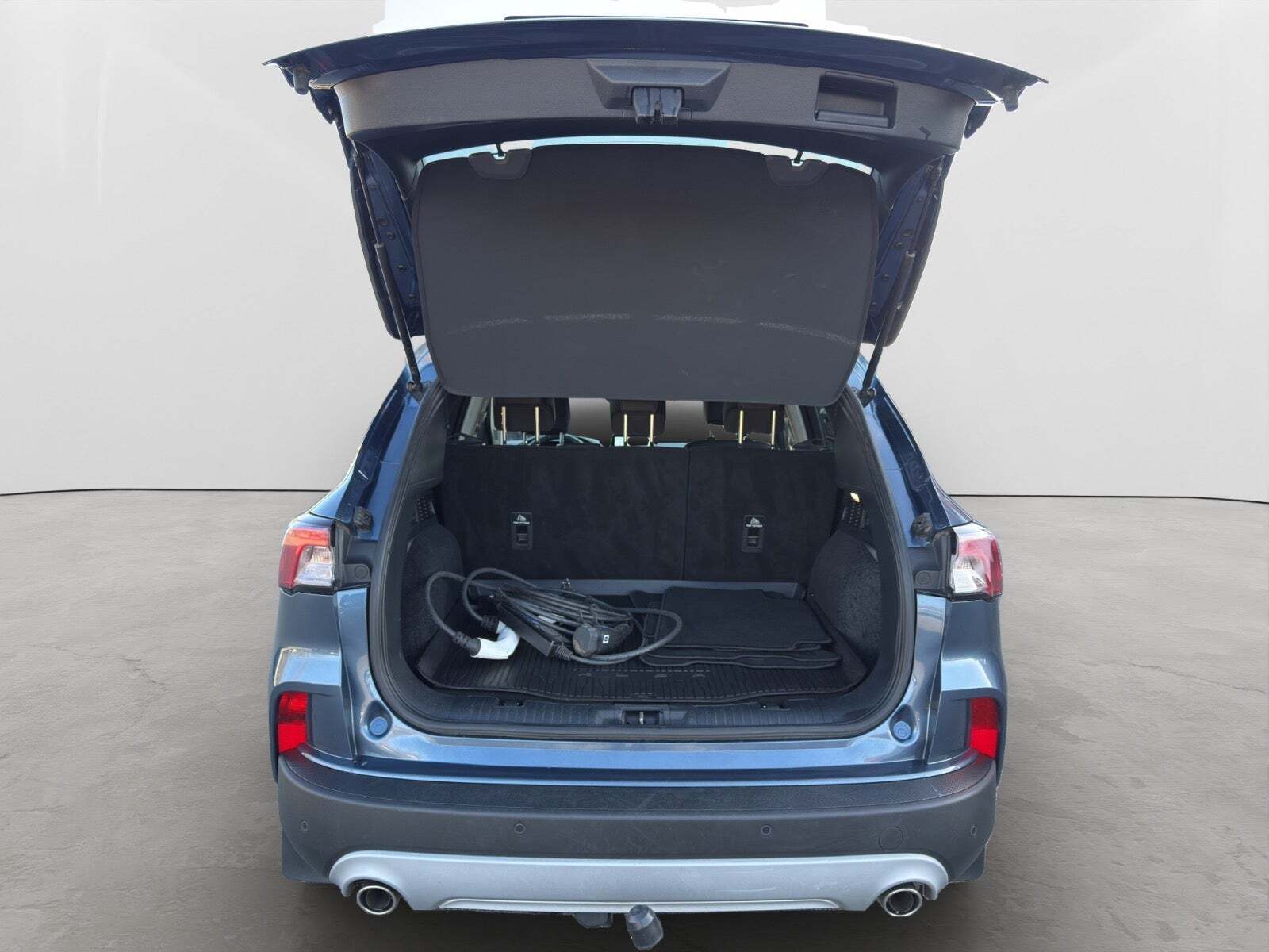 Ford Kuga 2,5 PHEV Titanium X CVT