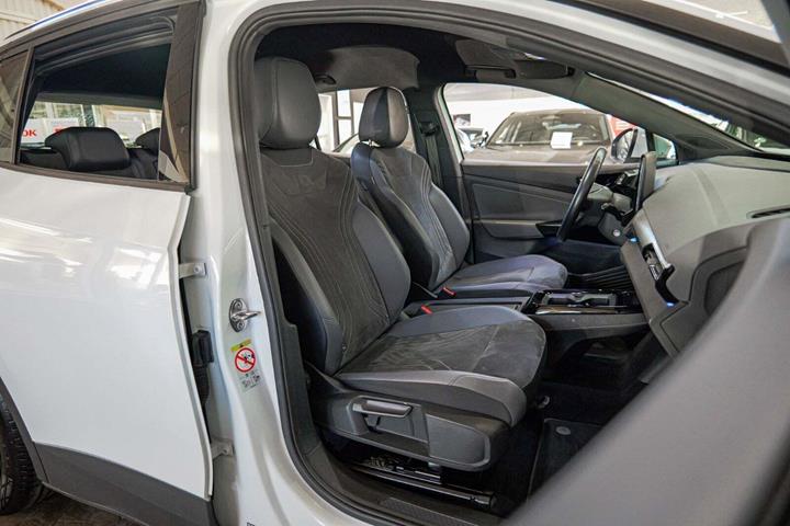 Hvid VW ID.4 fra 2022