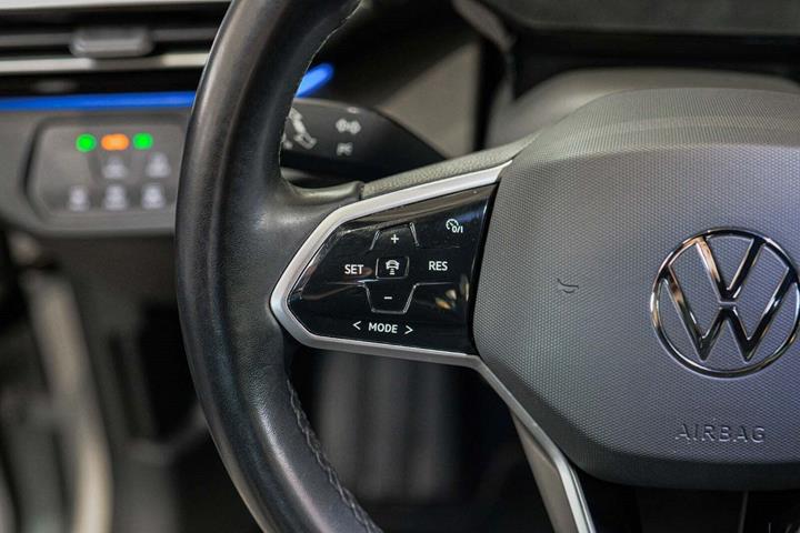 Hvid VW ID.4 fra 2022