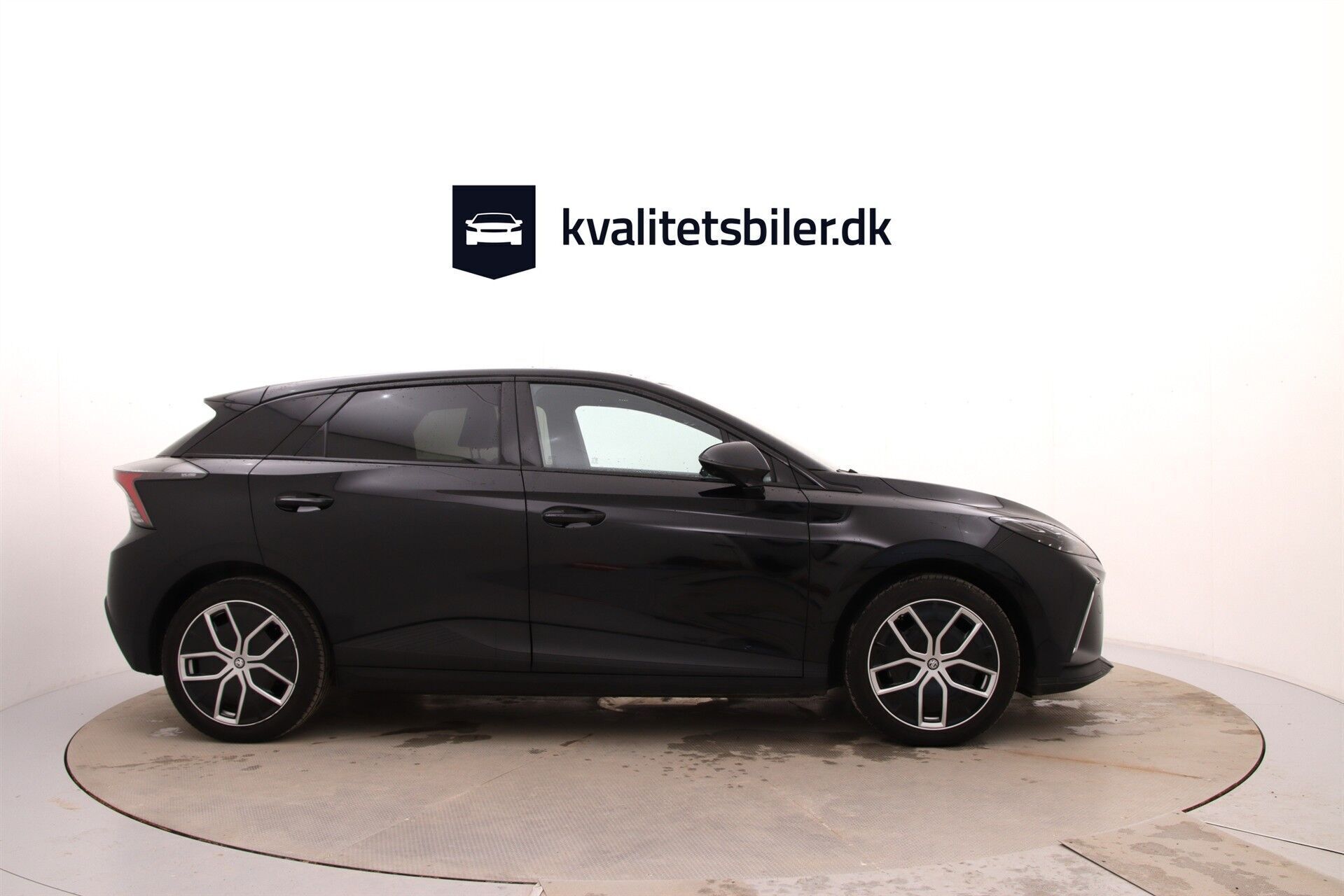 MG MG4 Electric EL Luxury Long Range 204HK 5d Aut.