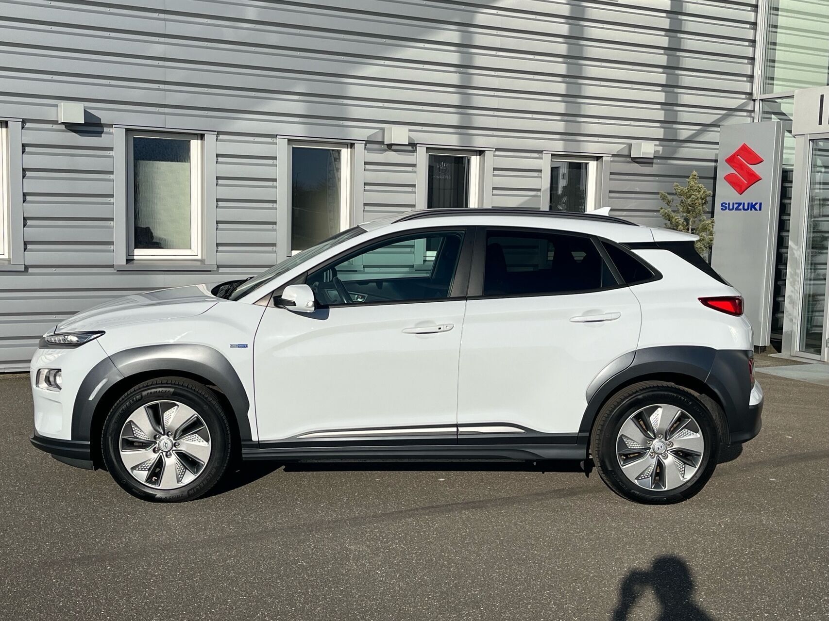 Hyundai Kona EL Essential 204HK 5d Aut.