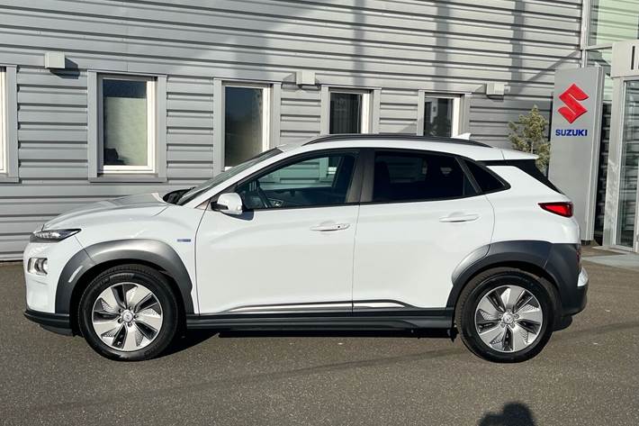 Hvid Hyundai Kona fra 2020