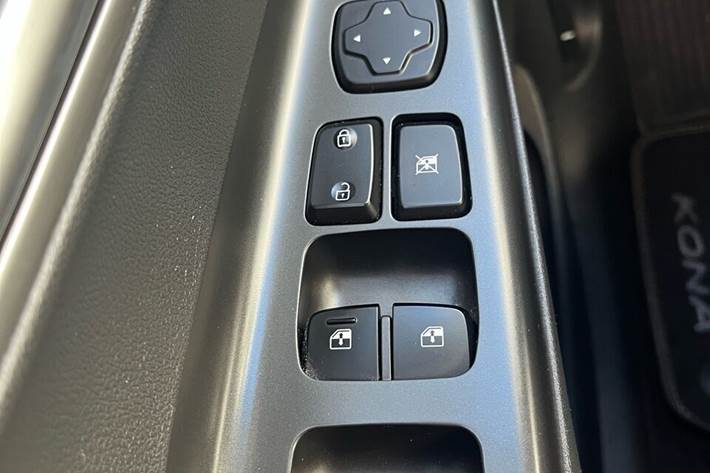 Hvid Hyundai Kona fra 2020