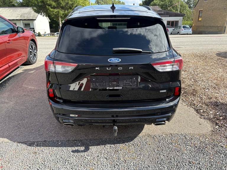 Ford Kuga 2,5 PHEV ST-Line X CVT