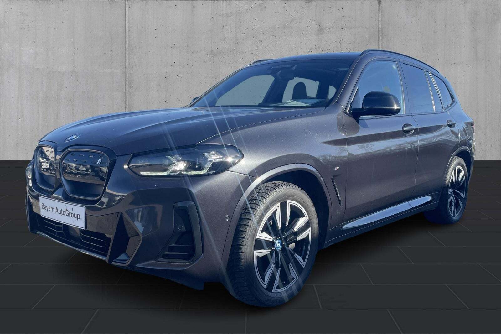 BMW iX3 Charged M-Sport