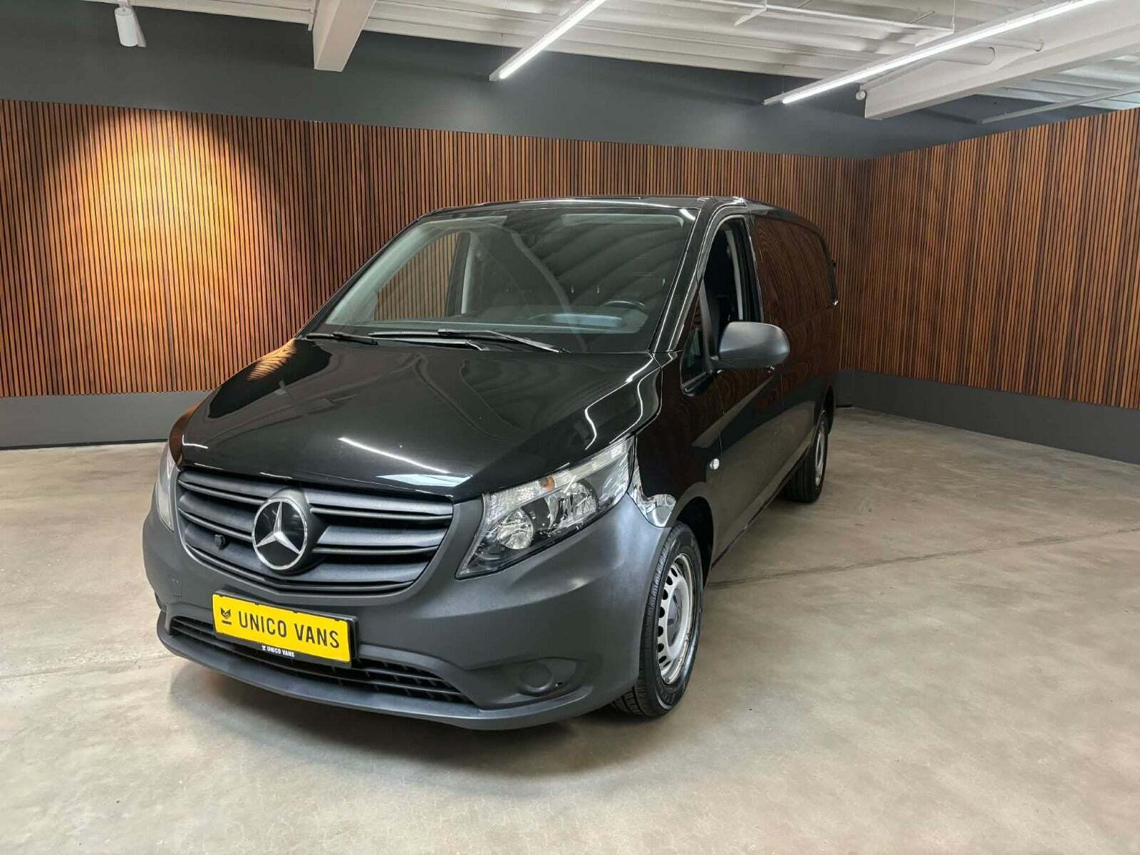 Mercedes Vito 114 2,0 CDi Kassevogn aut. L RWD