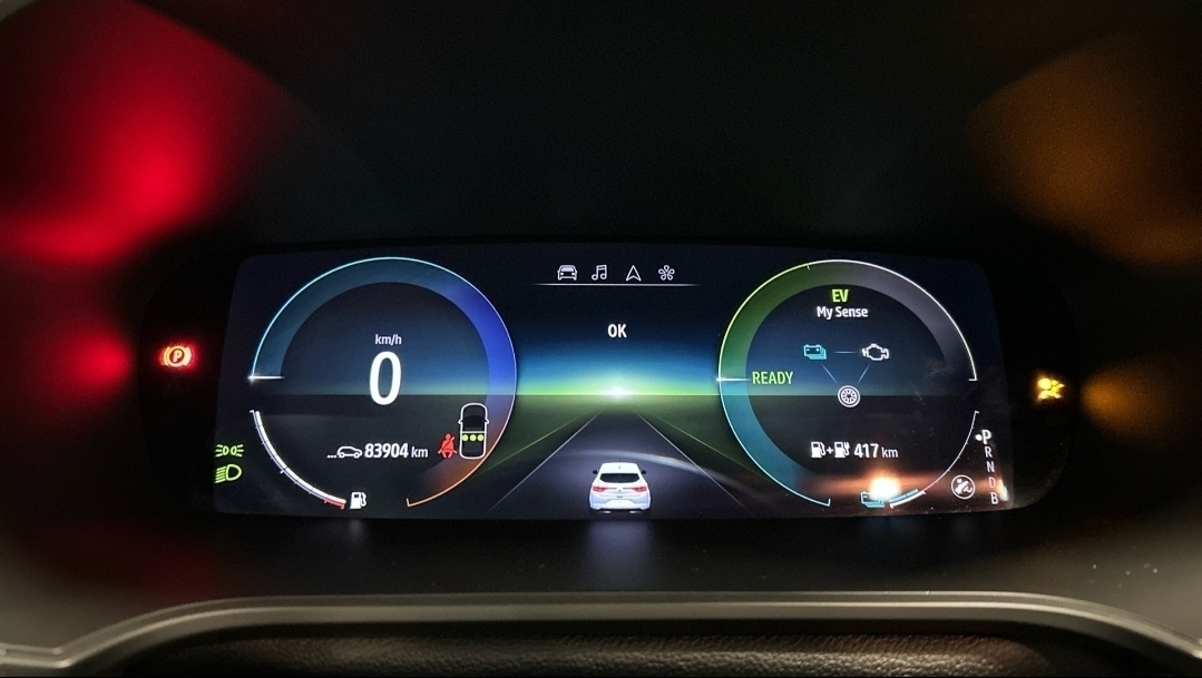 Renault Megane IV 1,6 Hybrid Plug ind