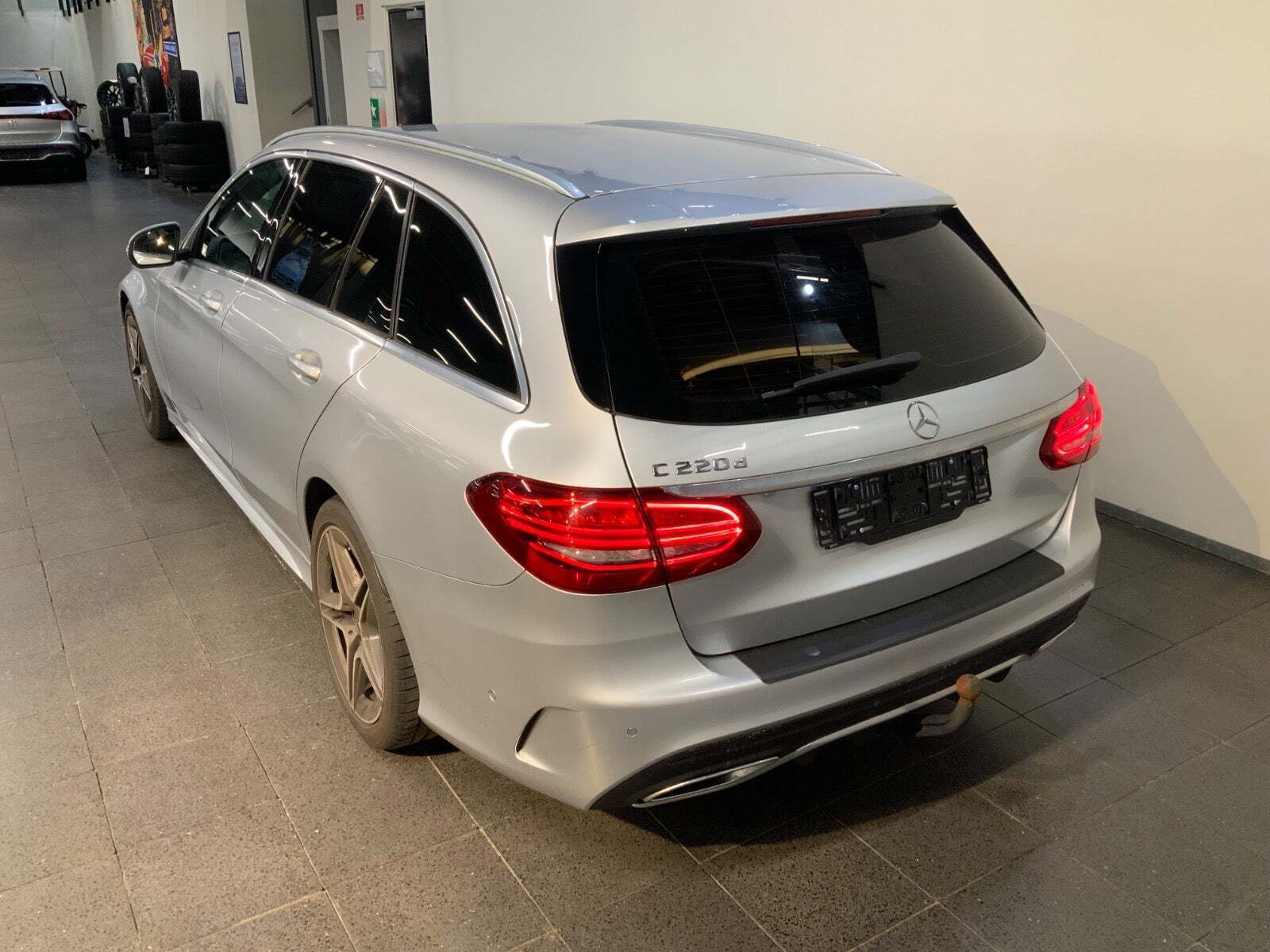 Mercedes C220 d 2,0 AMG Line stc. aut.