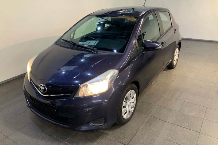 Lilla Toyota Yaris fra 2012